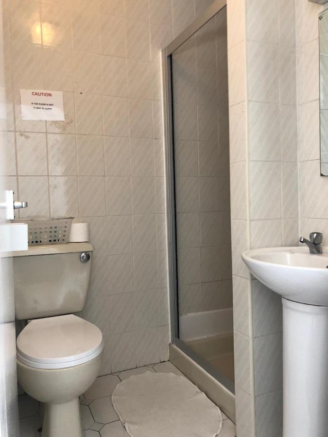 Ultimate Family Guest House بلاكبول المظهر الخارجي الصورة